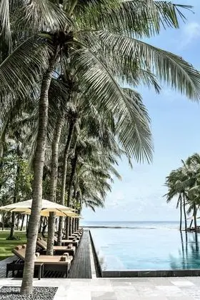 Four Seasons Resort The Nam Hai, Hoi An, Vietnam - Havuz