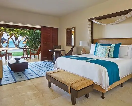 Four Seasons Resort Punta Mita