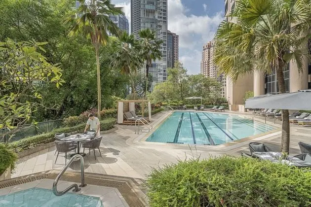 Four Seasons Hotel Singapore (SG Clean) - Havuz