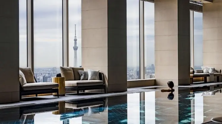 Four Seasons Hotel Tokyo at Otemachi - Havuz