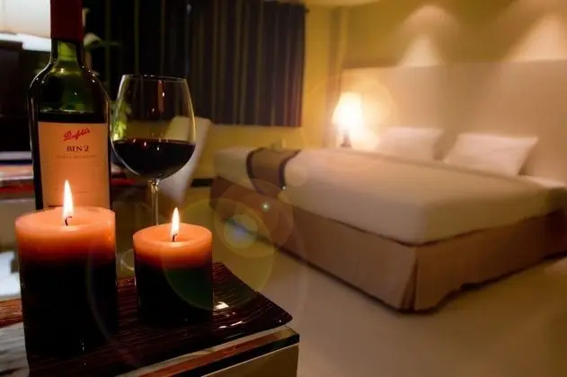 Fourteen Again Hotel