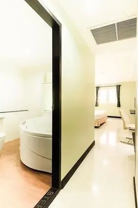 Fourteen Again Hotel - Oda Manzaraları
