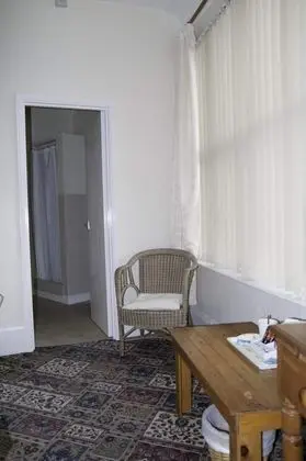 Fourways Guest House - İç Mekan
