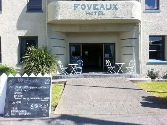 FOVEAUX HOTEL