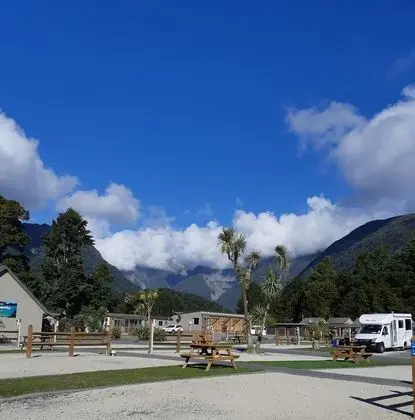 Fox Glacier TOP 10 Holiday Park & Motels - Dış Mekan