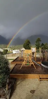Fox Glacier TOP 10 Holiday Park & Motels - Dış Mekan