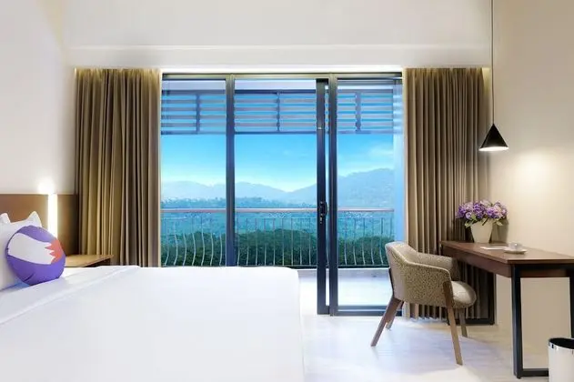 Fox Harris Hotel & Convention Banjarnegara - Oda