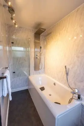 The Fox & Hounds - Banyo Tipleri