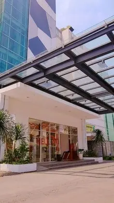 FOX Lite Metro Indah Bandung - Dış Mekan