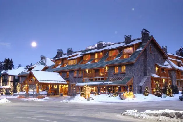 Fox Hotel & Suites