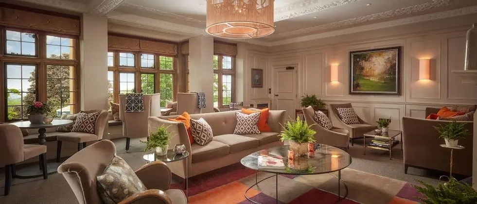 Foxhill Manor – Adults Only