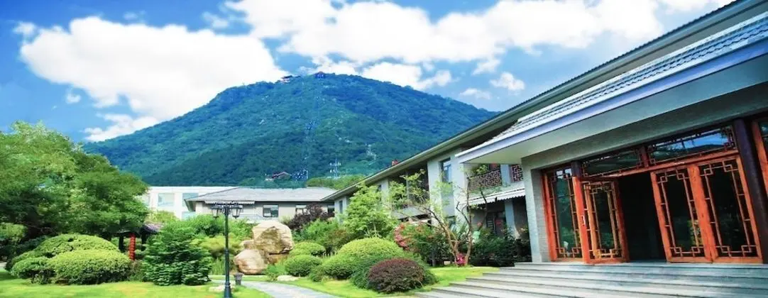 Fragrant Hills Holiday Business Hotel - Dış Mekan
