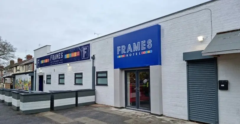Frames hotel
