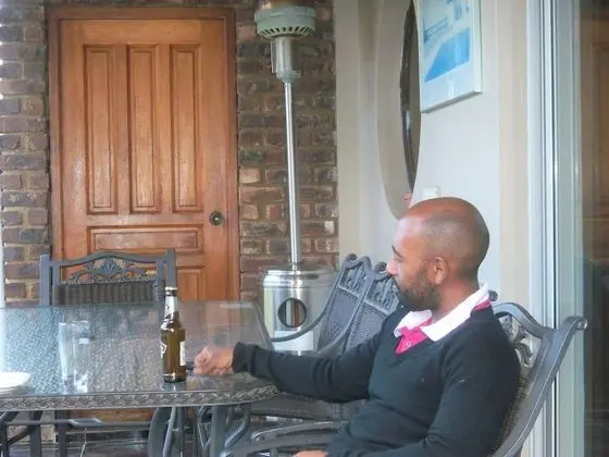 Franchise Sister Guest House - Yerinde Yemek