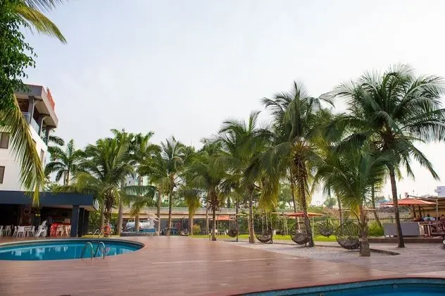 Francis Hotel