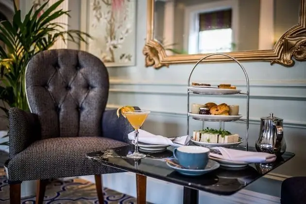 Francis Hotel Bath - Yerinde Yemek