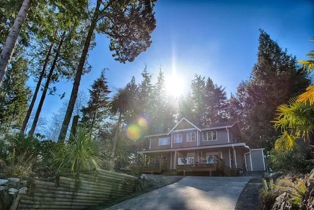 The Francis Boutique Inn