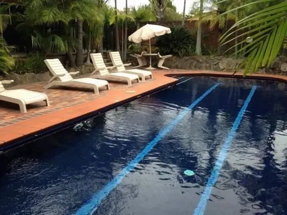 Francis Phillip Motor Inn - Havuz