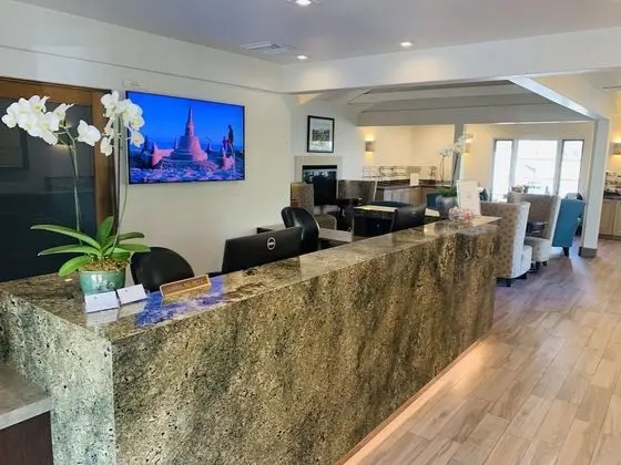Franciscan Inn & Suites - Lobi
