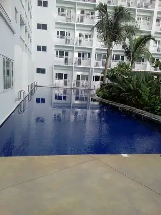 Francisco Place - Havuz
