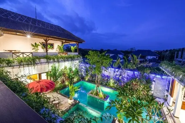 Villa Frangipani Merah