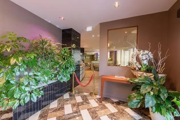 The Frankfurt Hotel - Lobi