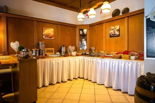 Hotel Fränkischer Hof - Yerinde Yemek