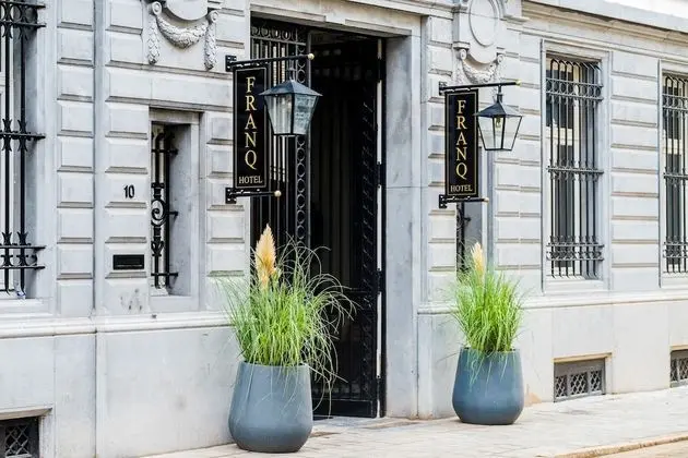 Hotel FRANQ - Dış Mekan