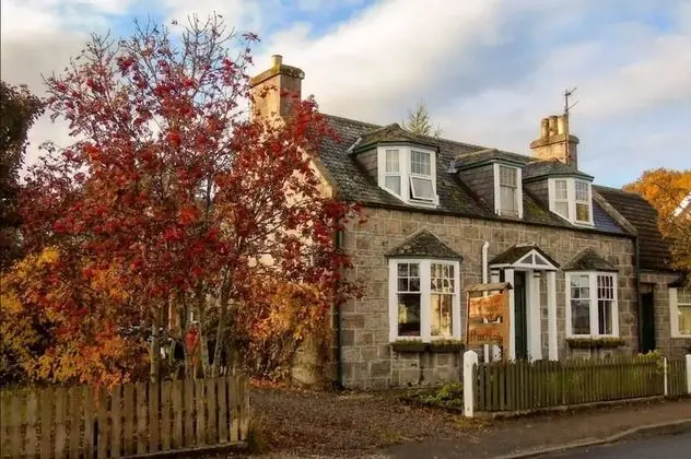 Fraoch Lodge