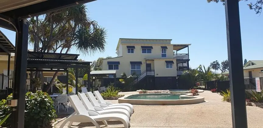 Fraser Island Beach Houses - Havuz