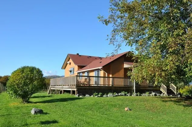 Fraser River Outpost Lodge - Dış Mekan