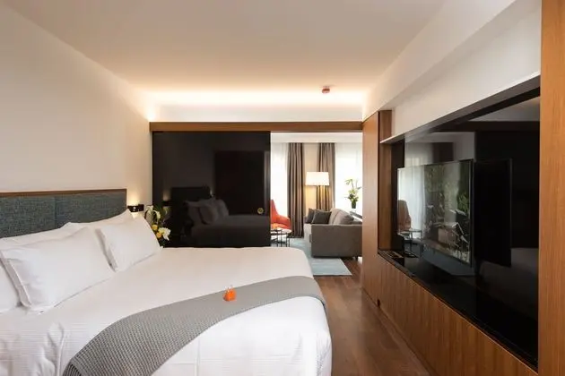 FRASER SUITES GENEVA