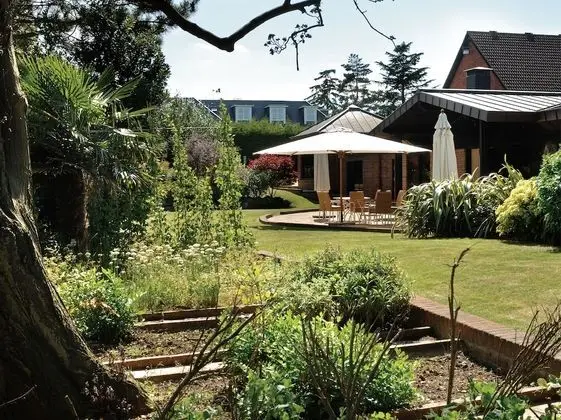Fredrick's Hotel Restaurant & Spa - Dış Mekan