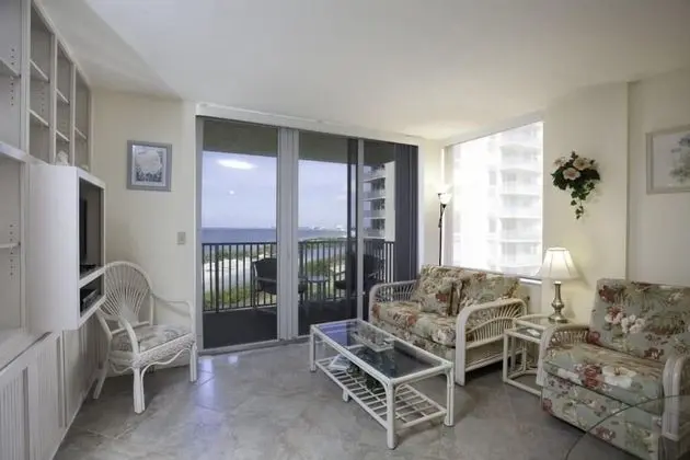 Fred's Estero Beach & Tennis Condo - Oda Düzeni
