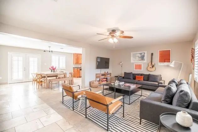 Free Bird by Avantstay Desert Villa w/ Pool + Spa 5 Mins to DT Scottsdale