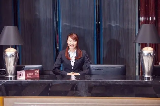 Free Comfort Holiday Hotel Xishan - Lobi