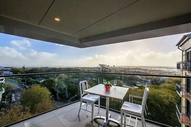 Freemans Bay Furnished Suites near CBD