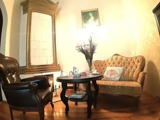 French Decor Apartment - Oda Düzeni