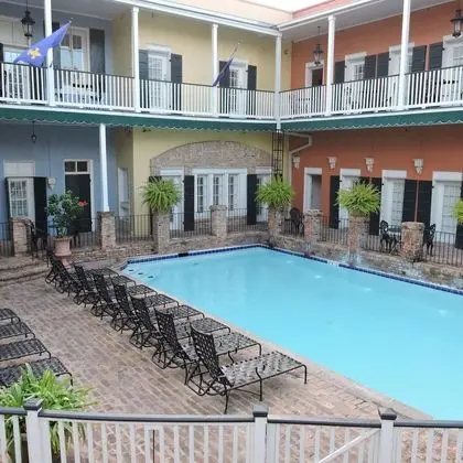 French Quarter Courtyard Hotel and Suites - Havuz