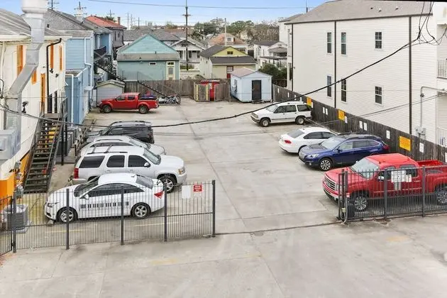 Freret Apartments near Street Car & Tulane - Dış Mekan