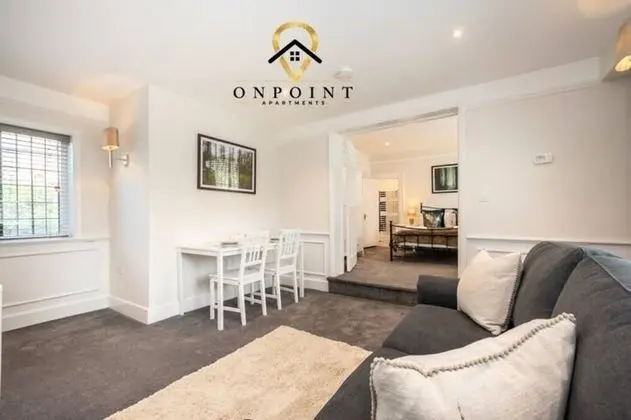 FRESH 1 Bedroom Apt With Parking - İç Mekan
