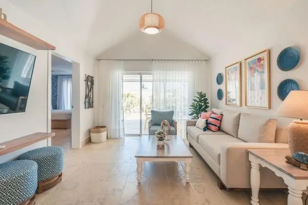 Fresh and Chill Villa at Green one w Private Pool - Oda