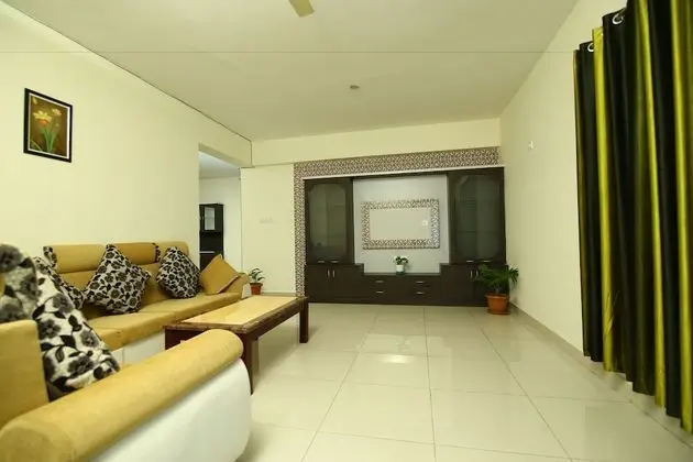 Fresh Living Prime Hi Tech - Lobi