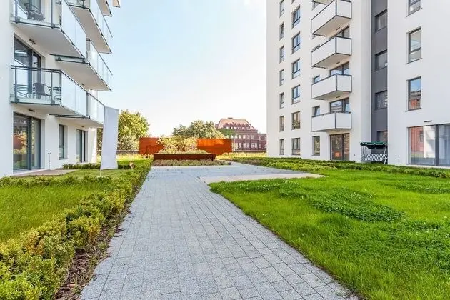 Frey Homes Bastion Walowa - Dış Mekan