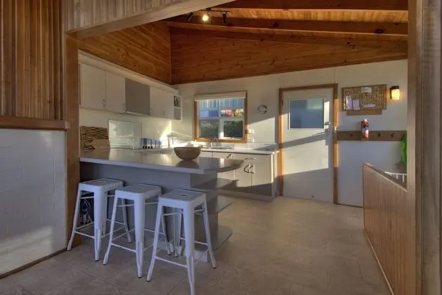 Freycinet Beachfront Retreat - Mutfak
