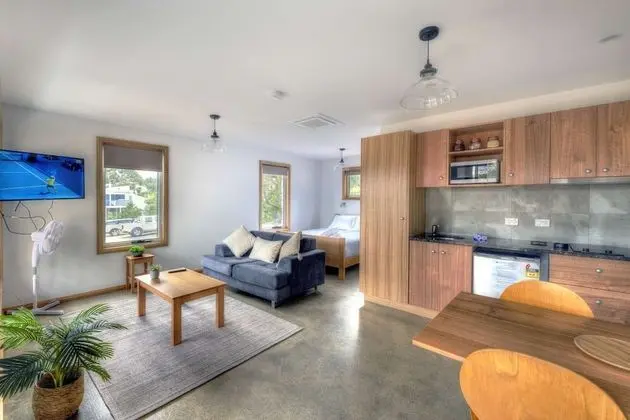 Freycinet Stone Studio 7 - Öne Çıkan Resim