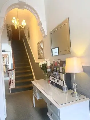 Friars Rest Guest House - Lobi