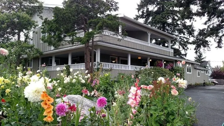 Friday Harbor Grand B&B - Dış Mekan