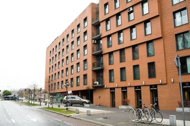 FriendHouse Apartments - City Center