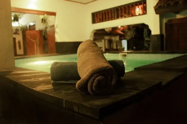 Friendly House Bali - Hostel - Havuz